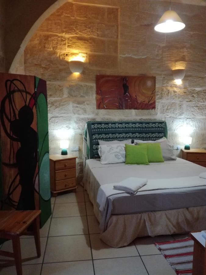 Arkati Literary B&B Sannat Exteriér fotografie